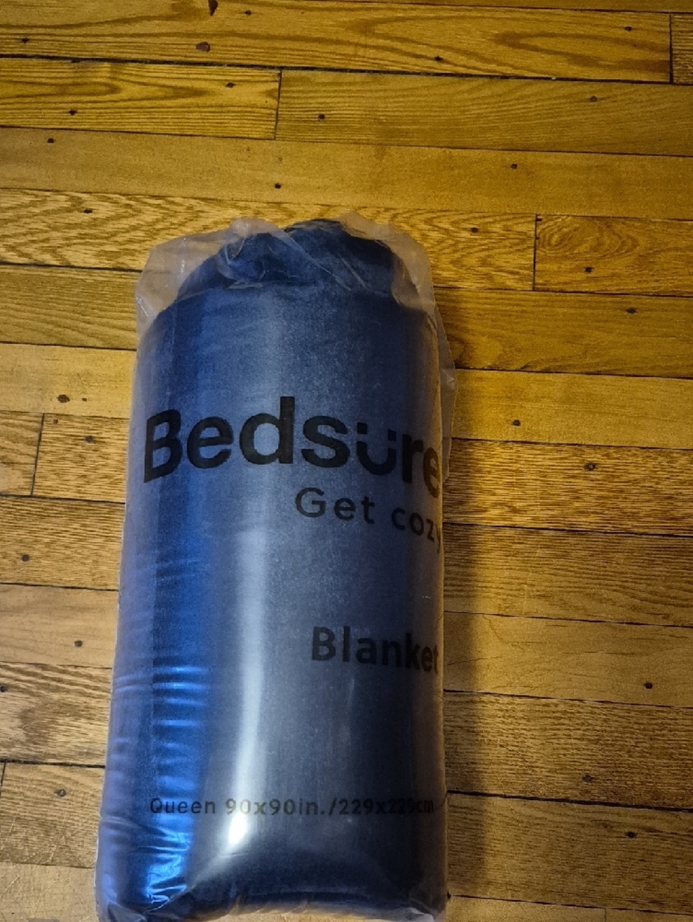 Bedsure Plush Navy Blue Throw Blanket - Soft Cozy Comfort - Picture 2 of 4